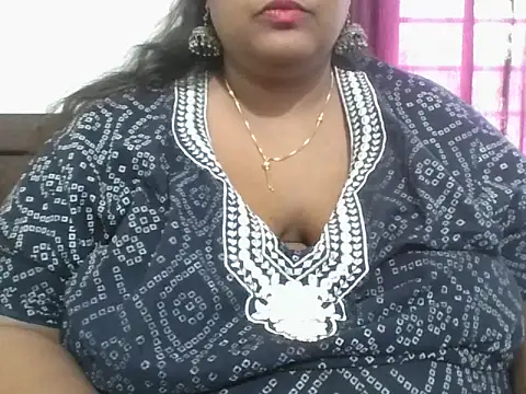 hootypriya online show from 25, 2, 2026