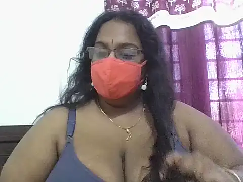 hootypriya online show from 7, 3, 2026