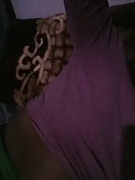 SweetKeylie online show from 8, 11, 2025