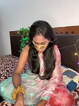 Desiqueen2 online show from 8, 11, 2025