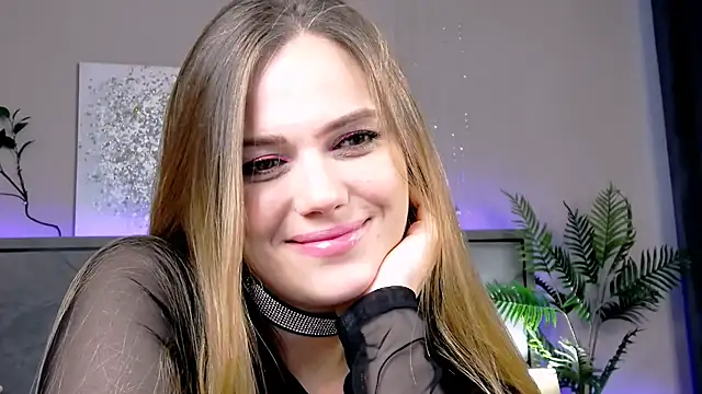 Snapshot of AnabeleBliss chatting on 7, 7, 2026 AnabeleBliss online show from 7, 7, 2026