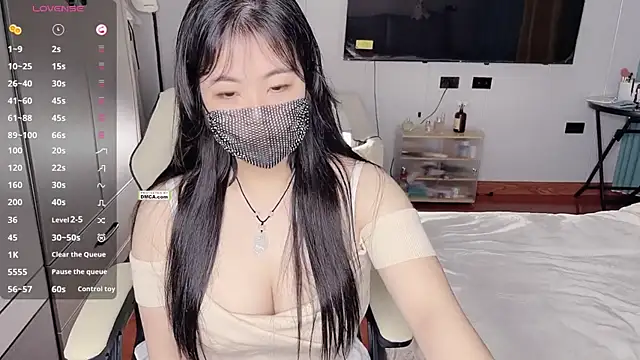 Chayka 21 online show from 6, 11, 2025