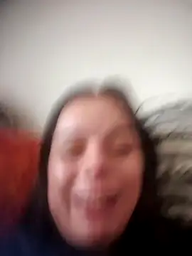 Leacouturierrr online show from 4, 11, 2025