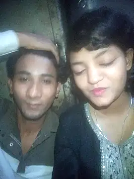 Snapshot of Freakingromance chatting on 4, 2, 2026 Freakingromance online show from 4, 2, 2026