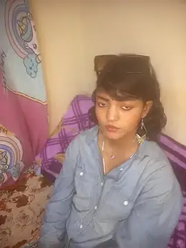 Snapshot of Freakingromance chatting on 9, 2, 2026 Freakingromance online show from 9, 2, 2026