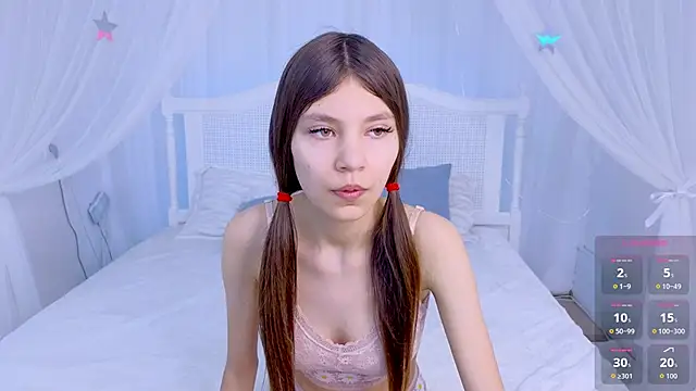 Little  Lunaa online show from 24, 5, 2026