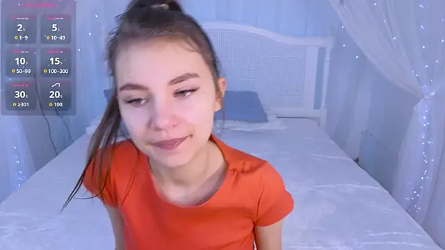 Little  Lunaa online show from 10, 4, 2026