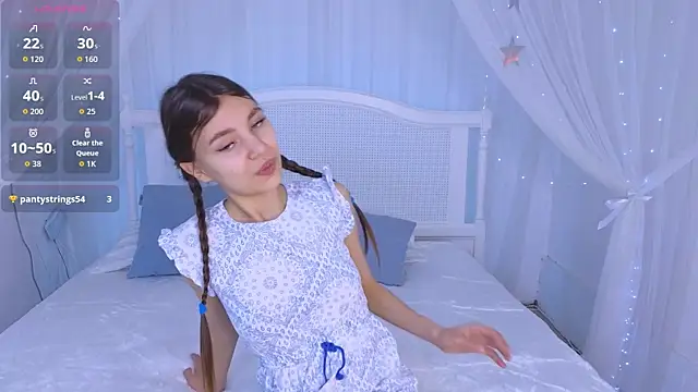 Little  Lunaa online show from 12, 4, 2026