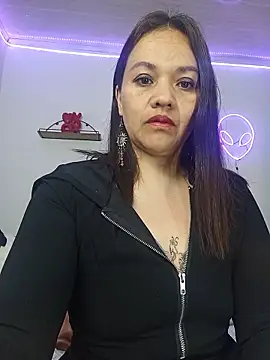 Victoria Wilde  online show from 23, 3, 2026