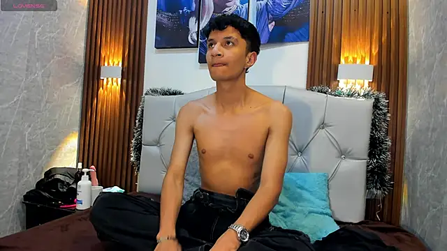 Elian Julian online show from 25, 11, 2025