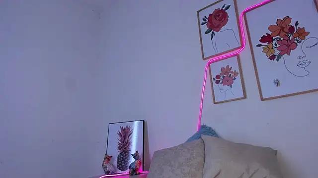 violettabond online show from 19, 11, 2025