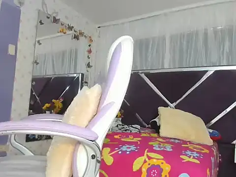 Santy bigcock 01 online show from 24, 11, 2025