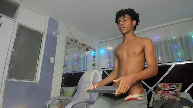 Santy bigcock 01 online show from 20, 3, 2026