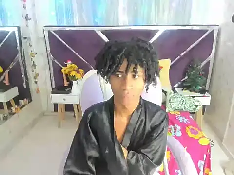 Santy bigcock 01 online show from 14, 11, 2025