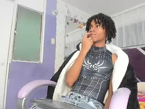 Santy bigcock 01 online show from 23, 11, 2025