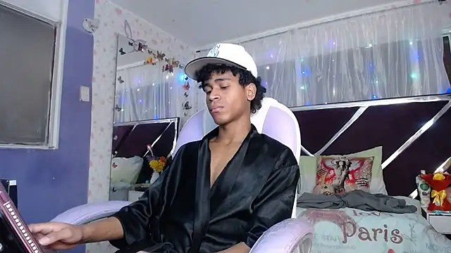 Santy bigcock 01 online show from 21, 5, 2026