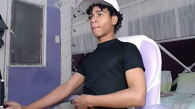 Santy bigcock 01 online show from 23, 5, 2026