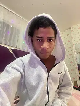 Santy bigcock 01 online show from 26, 5, 2026