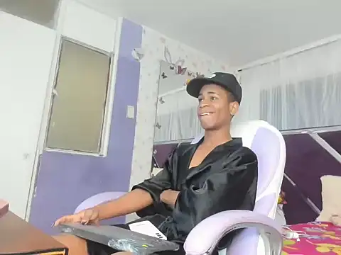 Santy bigcock 01 online show from 20, 11, 2025