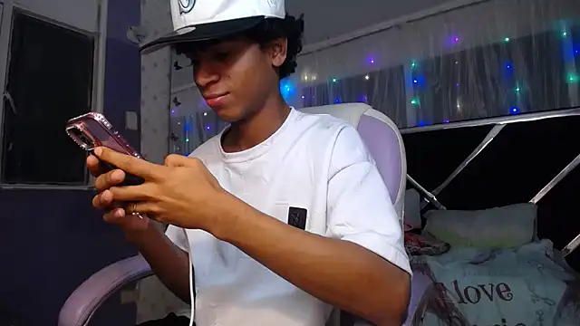 Santy bigcock 01 online show from 9, 5, 2026