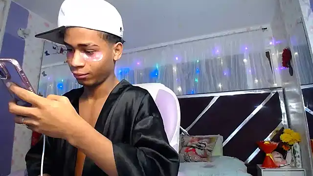 Santy bigcock 01 online show from 13, 6, 2026