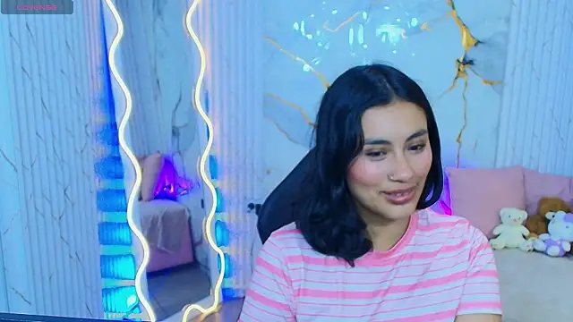 Snapshot of PEACHY_TAY chatting on 12, 7, 2026 PEACHY TAY online show from 12, 7, 2026