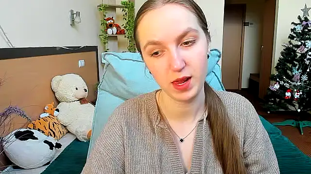 Nesie-Stoun online show from 18, 12, 2025