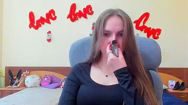 Nesie-Stoun online show from 5, 12, 2025