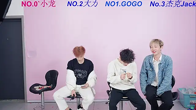 Beautifulboys-999 online show from 30, 11, 2025