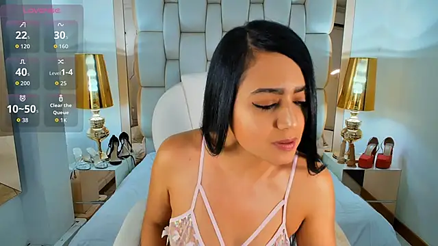 Snapshot of Bella__carther chatting on 28, 5, 2026 Bella carther online show from 28, 5, 2026