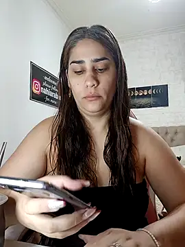 Snapshot of nahiarabiel33 chatting on 10, 2, 2026 nahiarabiel33 online show from 10, 2, 2026