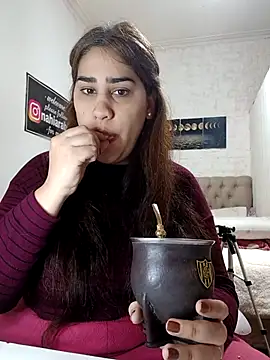 Snapshot of nahiarabiel33 chatting on 23, 6, 2026 nahiarabiel33 online show from 23, 6, 2026