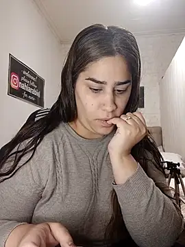 Snapshot of nahiarabiel33 chatting on 13, 6, 2026 nahiarabiel33 online show from 13, 6, 2026