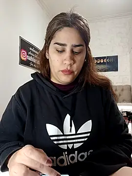Snapshot of nahiarabiel33 chatting on 24, 6, 2026 nahiarabiel33 online show from 24, 6, 2026