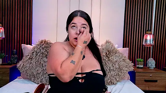 Snapshot of CameronJonnes chatting on 2, 2, 2026 CameronJonnes online show from 2, 2, 2026