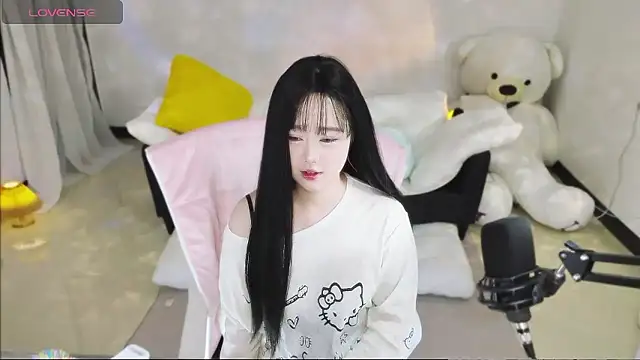 Nina37 online show from 9, 1, 2026