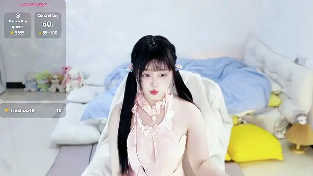 Nina37 online show from 17, 4, 2026