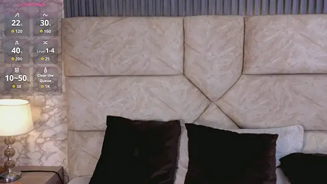 violett fowlerxx online show from 15, 4, 2026