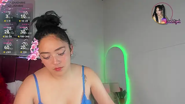 Scarlett Jank online show from 10, 4, 2026