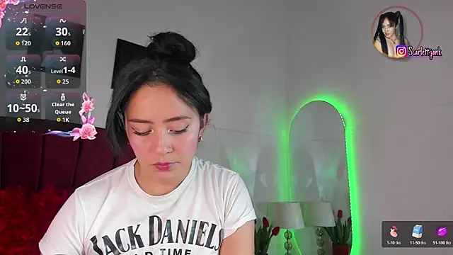 Snapshot of Scarlett_Jank chatting on 30, 6, 2026 Scarlett Jank online show from 30, 6, 2026
