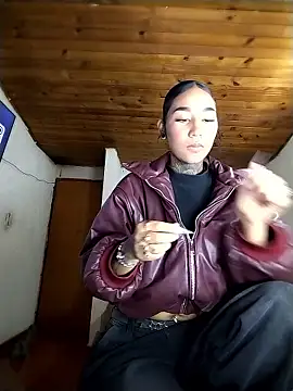 lyam ebony  online show from 8, 1, 2026