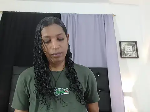 MiaCoock online show from 8, 11, 2025