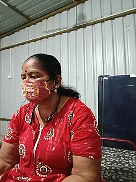 Snapshot of savithasree chatting on 16, 7, 2026 savithasree online show from 16, 7, 2026