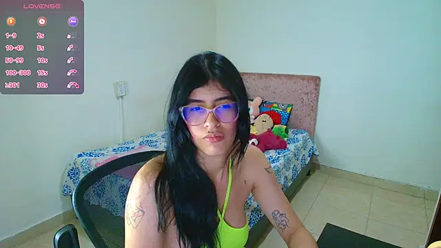 Kassandra 0304 online show from 15, 4, 2026