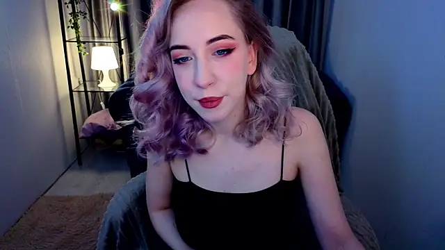 IsabelleBliz online show from 10, 11, 2025