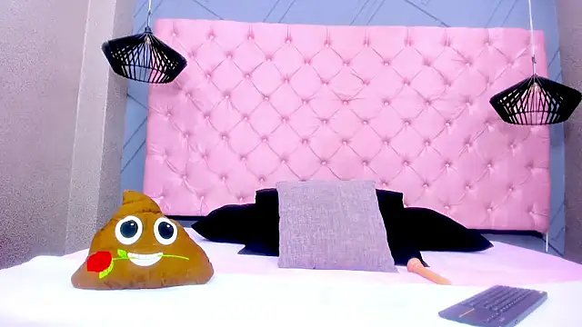 Mia Horney online show from 19, 1, 2026