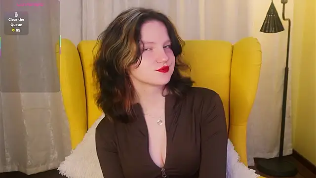 LatinaHuguenin online show from 7, 3, 2026