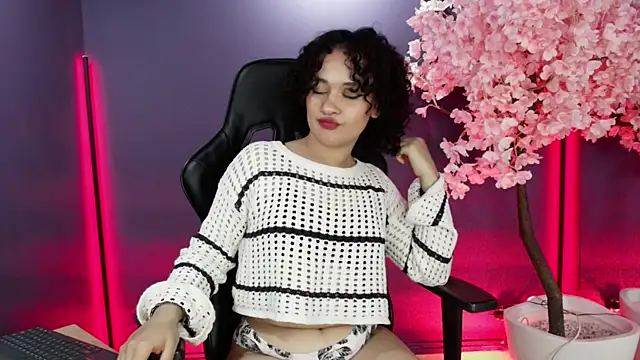  sarahRose online show from 14, 11, 2025