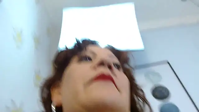 Snapshot of Rosalie_Durand chatting on 20, 4, 2026 Rosalie Durand online show from 20, 4, 2026