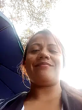 Tifany-Parker online show from 11, 11, 2025